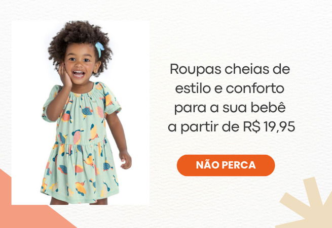 banner com bebe de vestido verde e frase sobre roupas