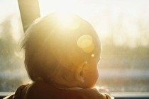 62 nomes para bebês que simbolizam a luz (sol, lua e brilho)